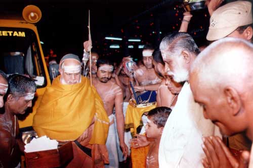 Arrival of H.H. Kanchi Sankaracarya